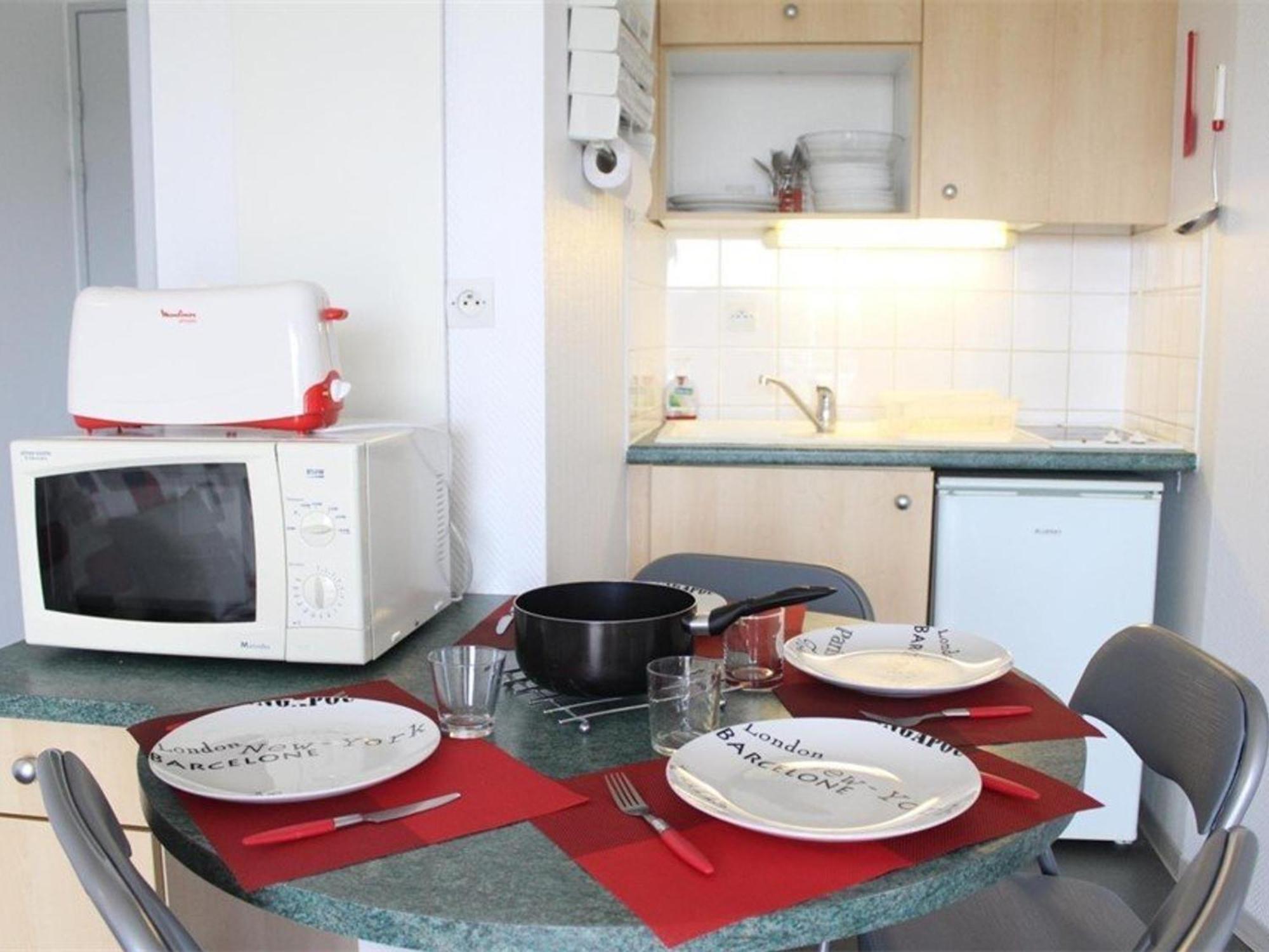Studio Cabine 4 Pers Avec Balcon, Parking Et Piscine Aux Minimes - La Rochelle - Fr-1-246-177 Exterior foto